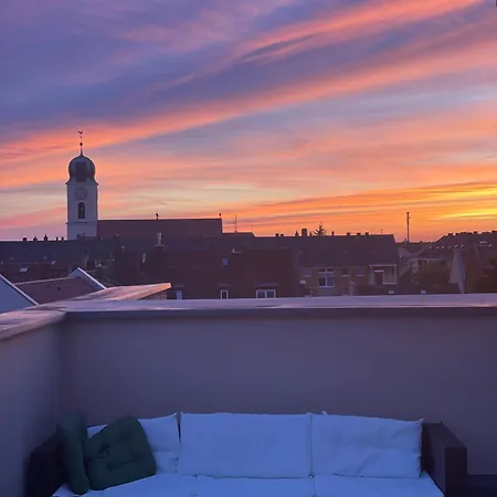Designer Penthouse In St Johannes, Toller Ausblick Ueber Den Daechern Nuernbergs Апартаменты *