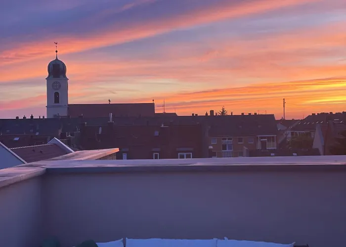 Designer Penthouse In St Johannes, Toller Ausblick Ueber Den Daechern Nuernbergs アパート *